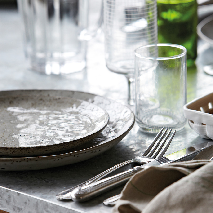 House Doctor Pastateller / Suppenteller Rustic Hellgrau