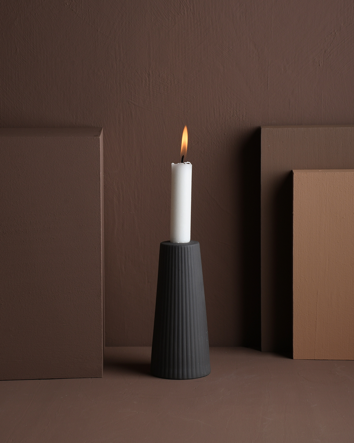 Storefactory Kerzenhalter Linghed Dark Grey Small