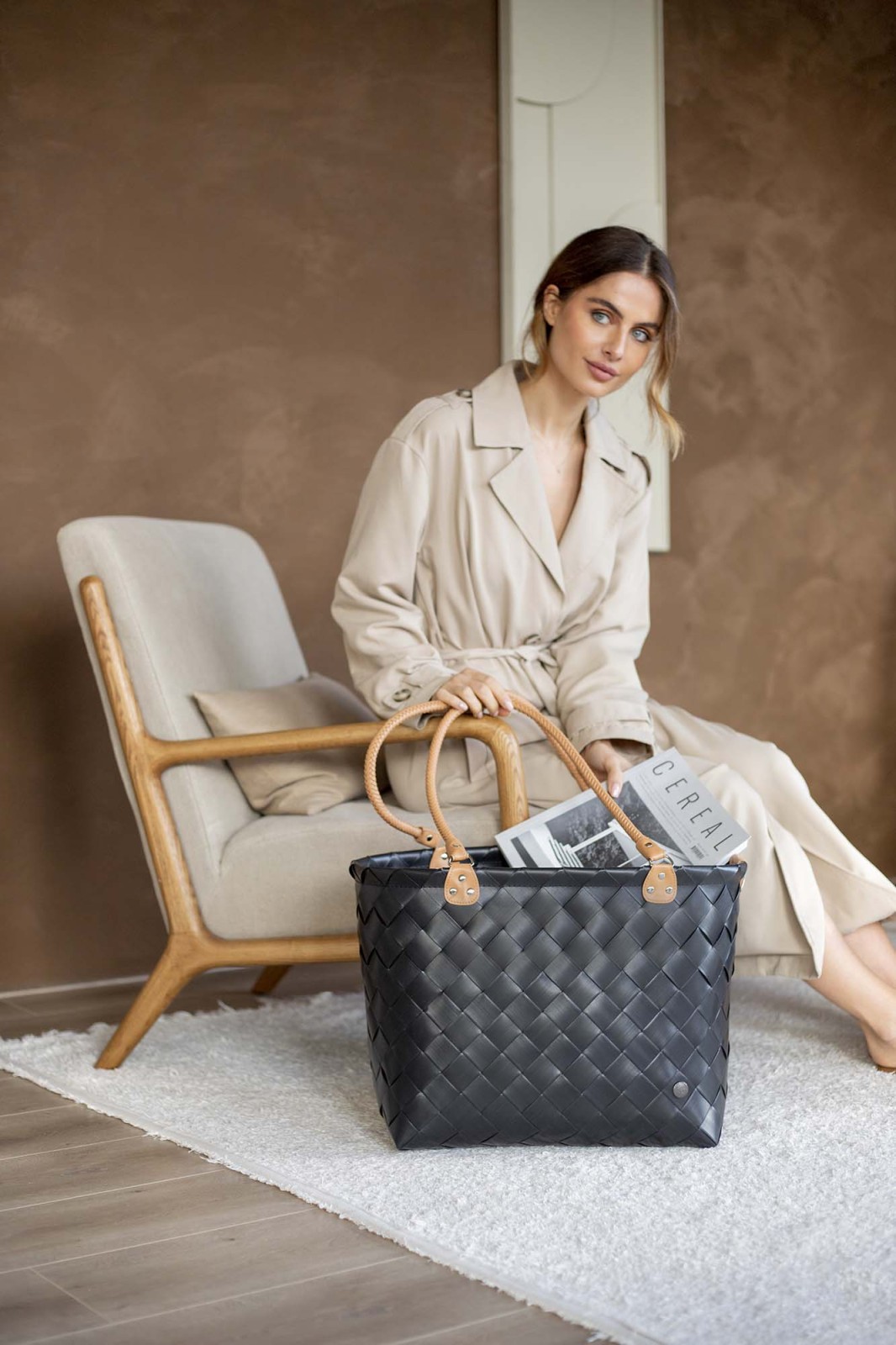 Handed By Shopper Sainte-Maxime Black