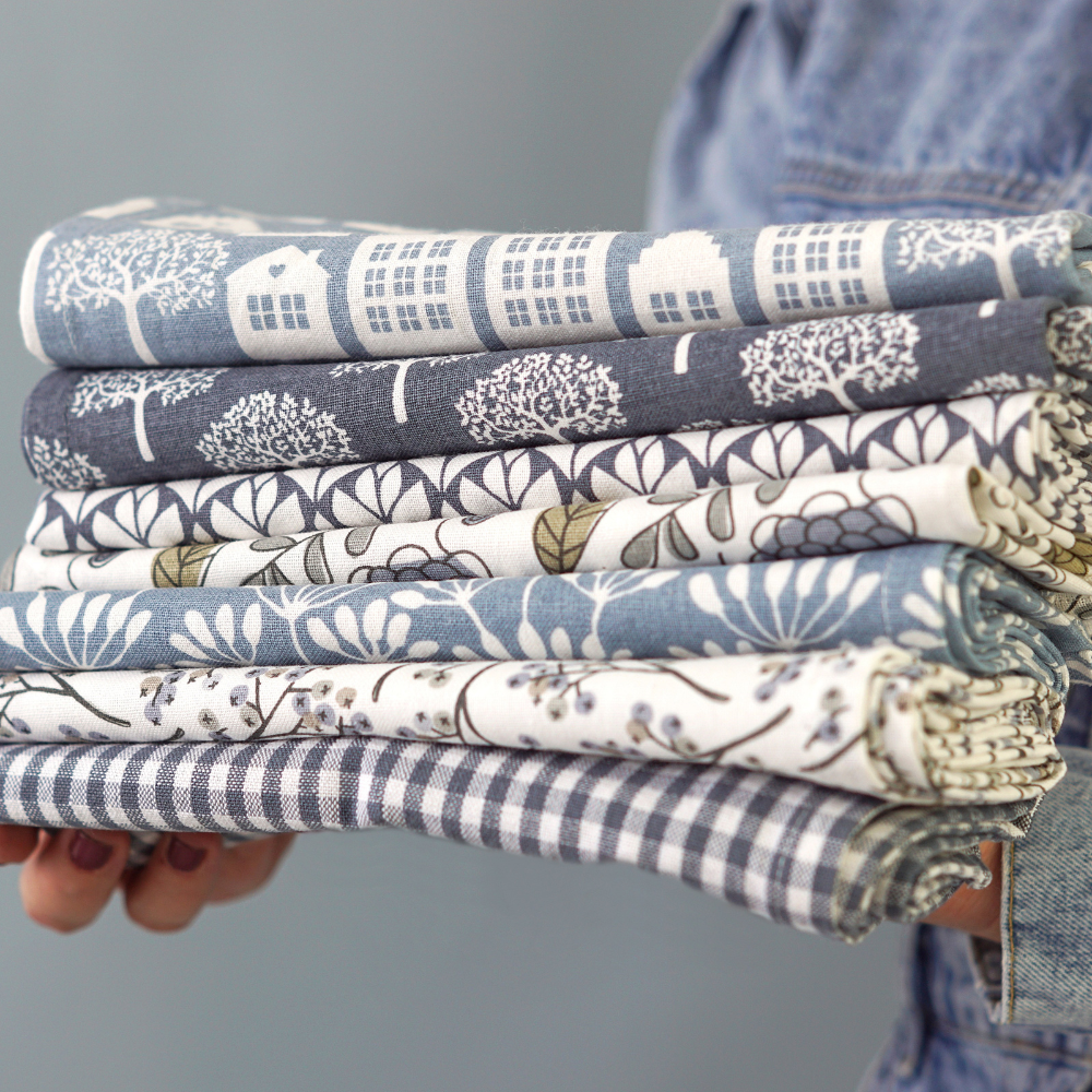 Krasilnikoff Geschirrtuch Town Houses Dusty Blue