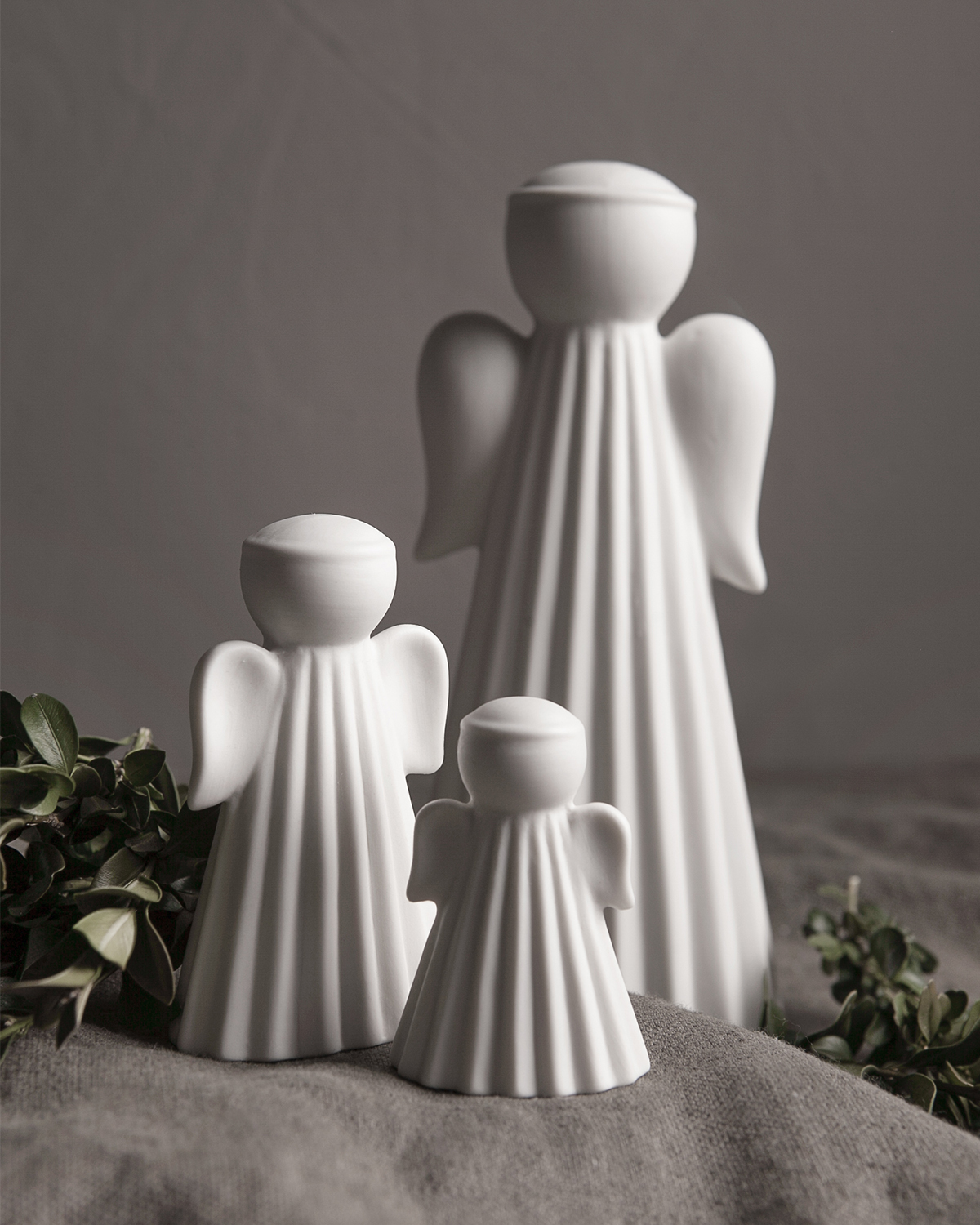 Storefactory Dekofigur Engel Saga Small White