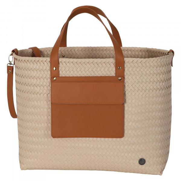 Handed By Shopper Percey Sienna
